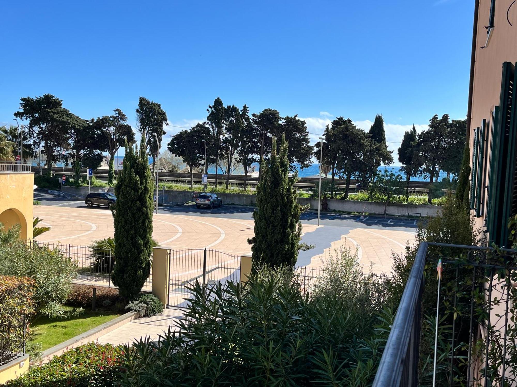 Studio Mer Piscine Cala Di Sole Imperia Italie Mono Locale Une Seule Piece Ngoại thất bức ảnh