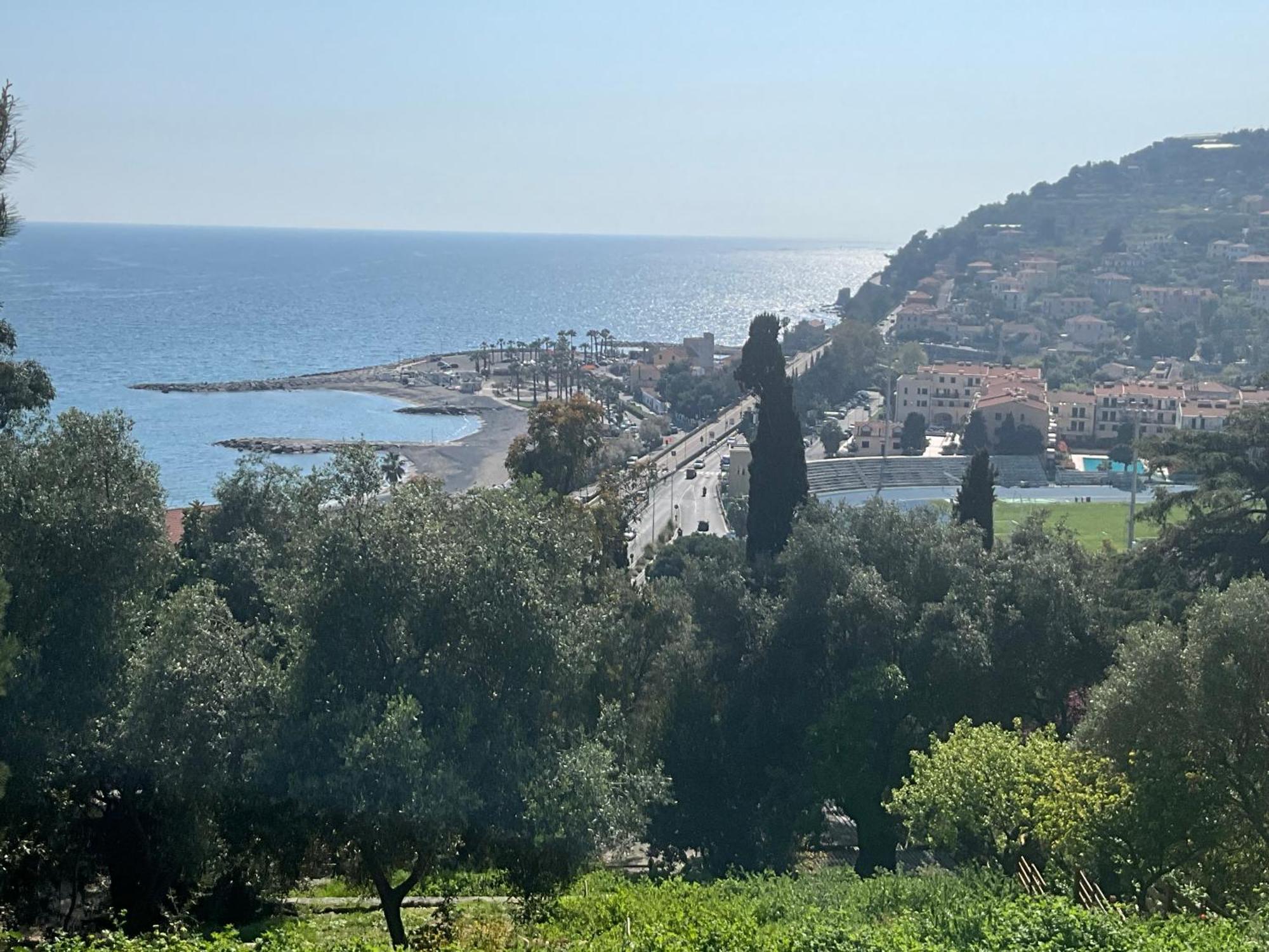 Studio Mer Piscine Cala Di Sole Imperia Italie Mono Locale Une Seule Piece Ngoại thất bức ảnh