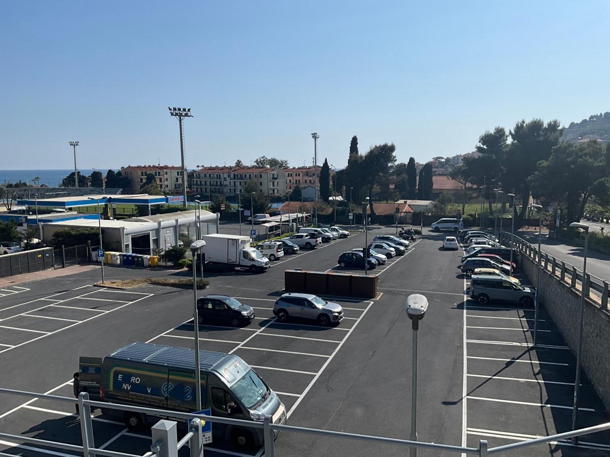 Studio Mer Piscine Cala Di Sole Imperia Italie Mono Locale Une Seule Piece Ngoại thất bức ảnh